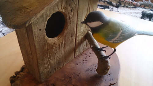 Great-tit-wood-carving