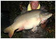 Ken Townley with his carp fishing result.