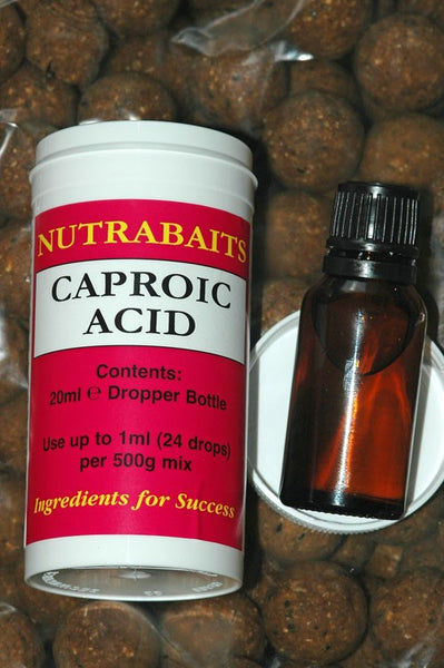 Carproic acid for fishing baits.