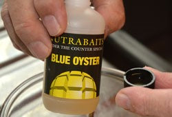 Image of a bottle of blue oyster attractor