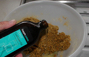 Add the cod liver oil to form the final paste
