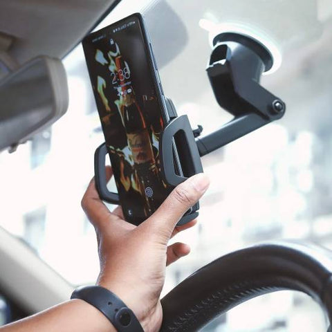 features of car phone holder windshield