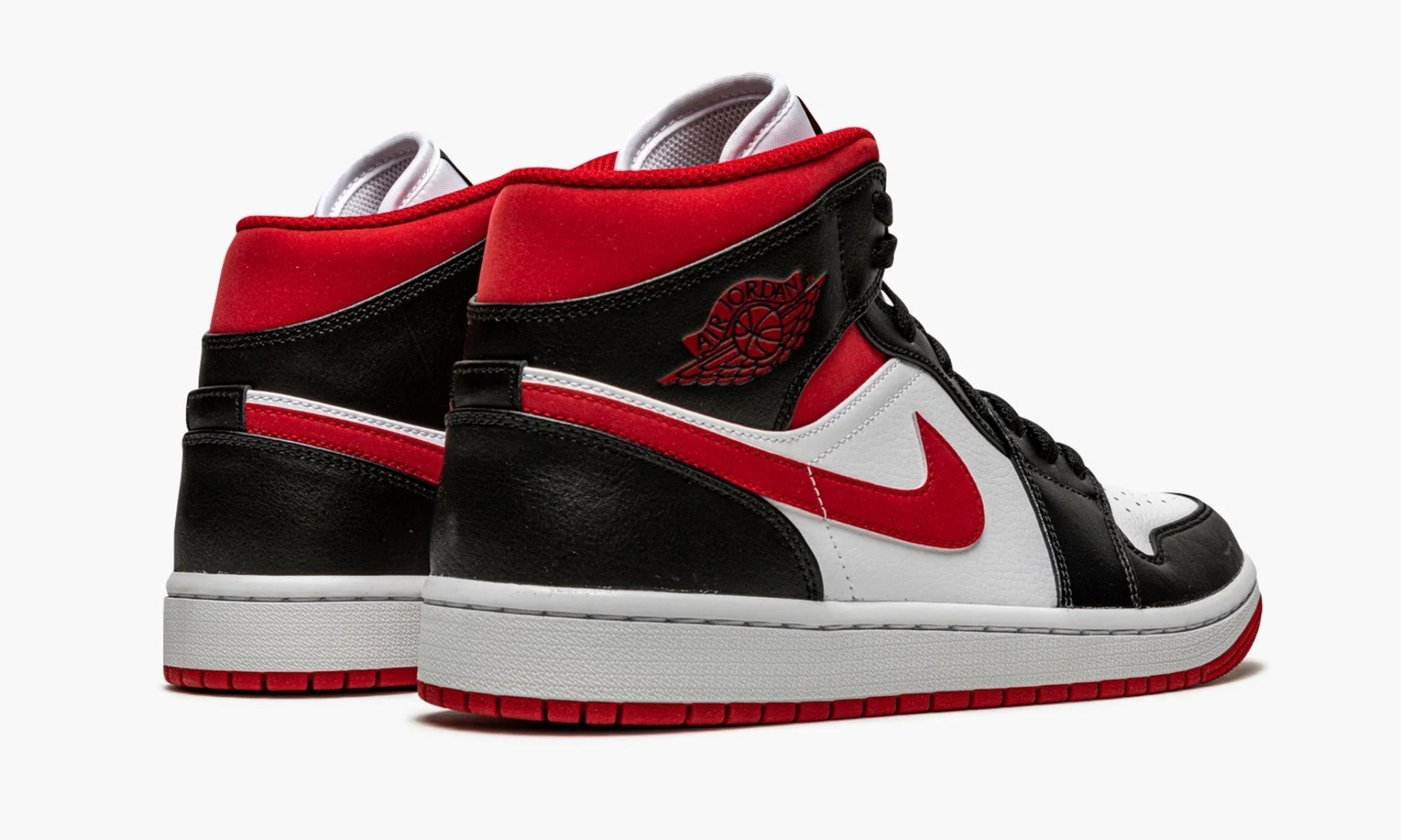 air jordan 1s red and black