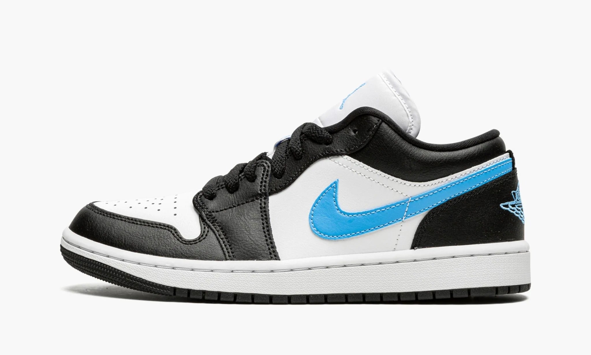 jordan 1 low black university blue