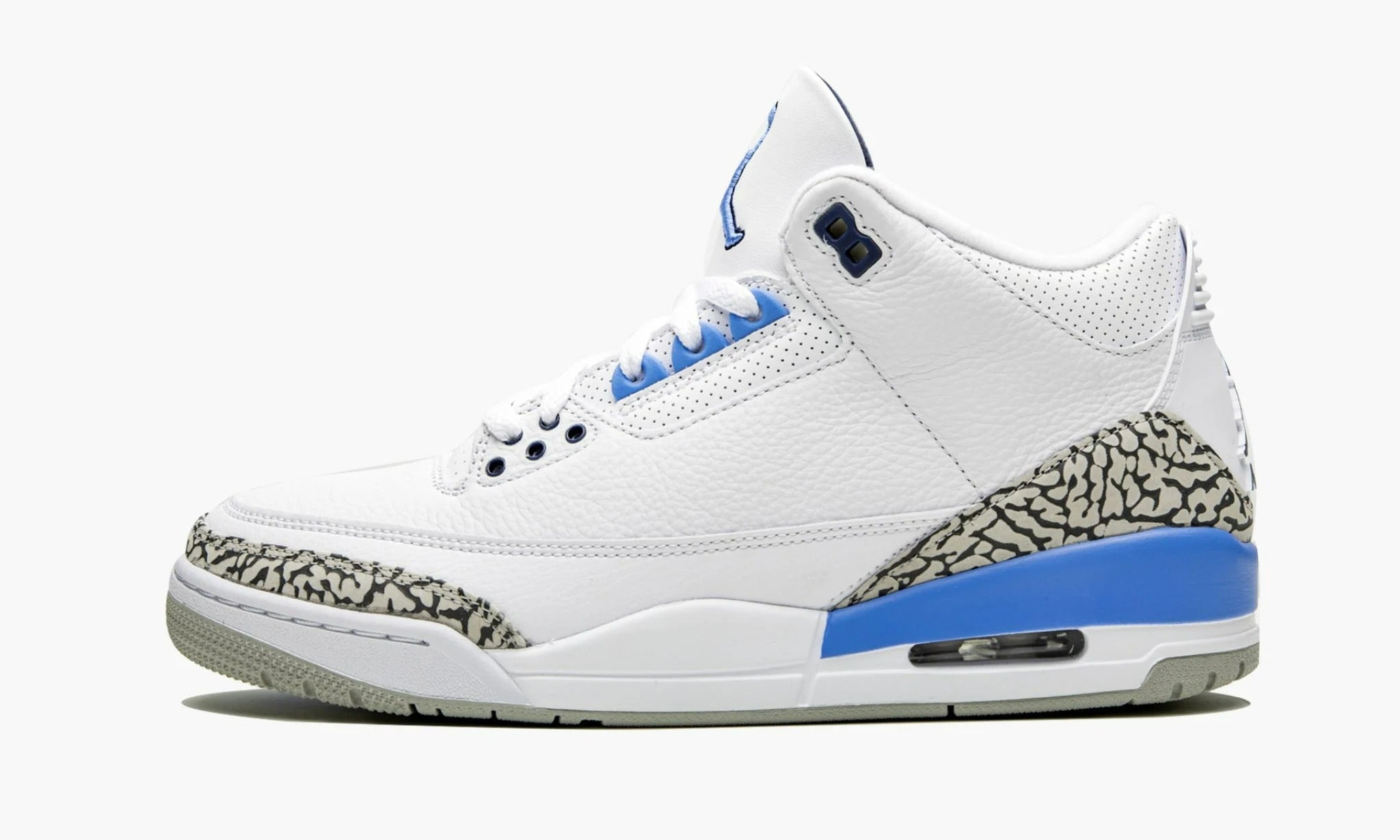 Air Jordan 3 Retro UNC - CT8532 104 