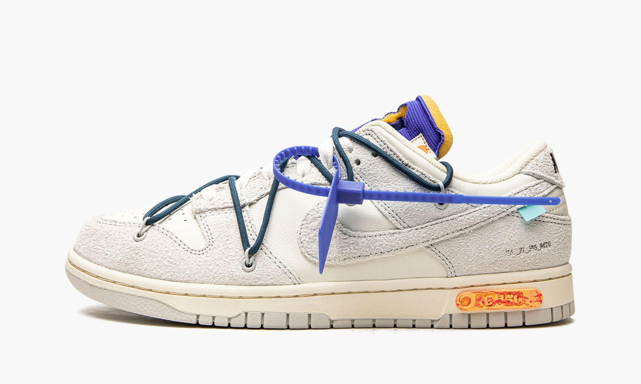 nike off white shoes dunk low