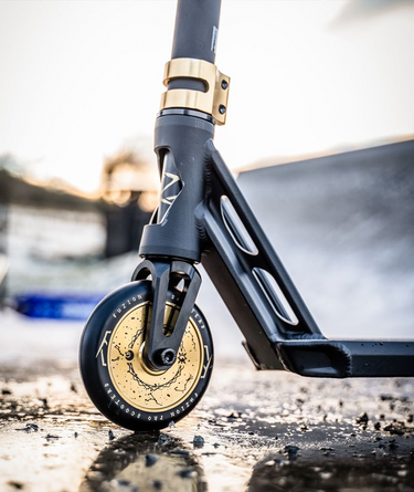 Dogg Scooters - UK's Number One Stunt Scooter Store