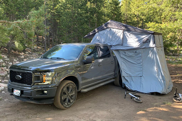 Hutch Tents Ontario 4 RTT with an annex