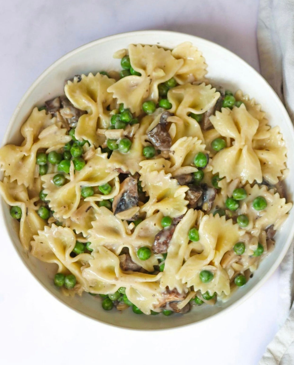 Creamy Mushroom and Pea Pasta – NaturallyEvie