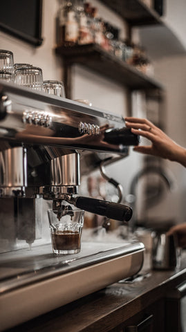 Vietnamese beans in an Espresso Machine