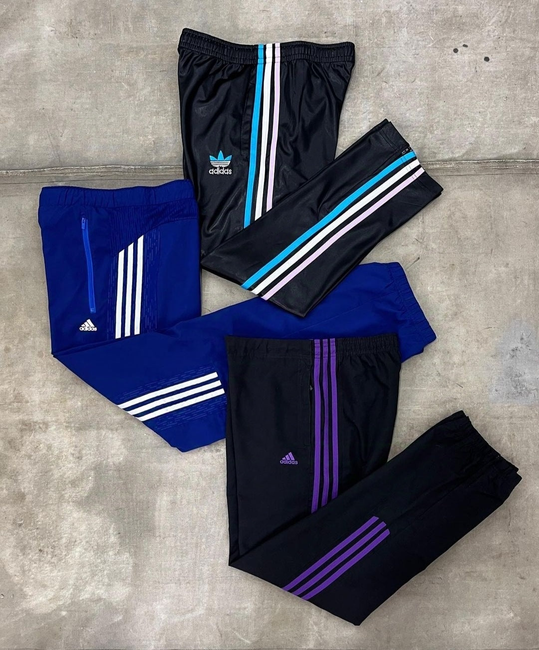 Pantalons de survetement Adidas vintage Marketplace de Gros Vintage Vente en Gros Vintage Fleek