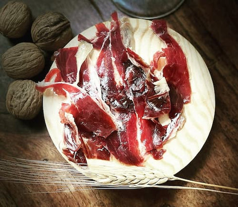 paleta iberica bellota.jpg__PID:82d92b7e-5305-467f-8164-c37773228378