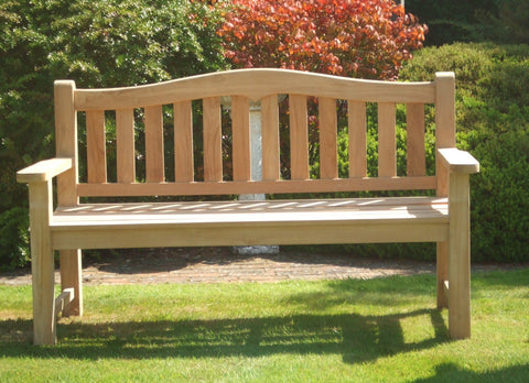 Teakunique's Raffles Memorial Bench