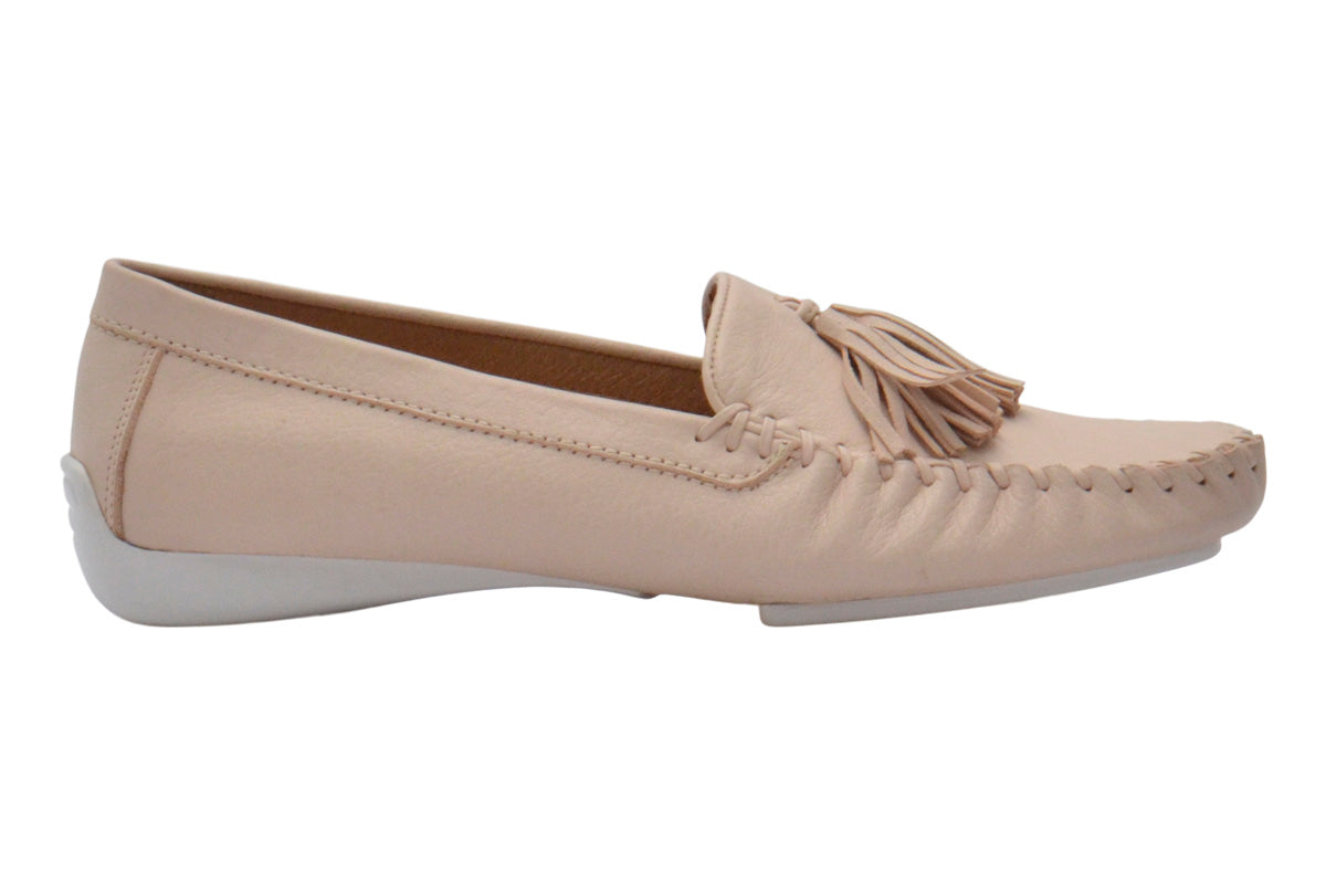 Django and Juliette Larf Pale Pink Womens