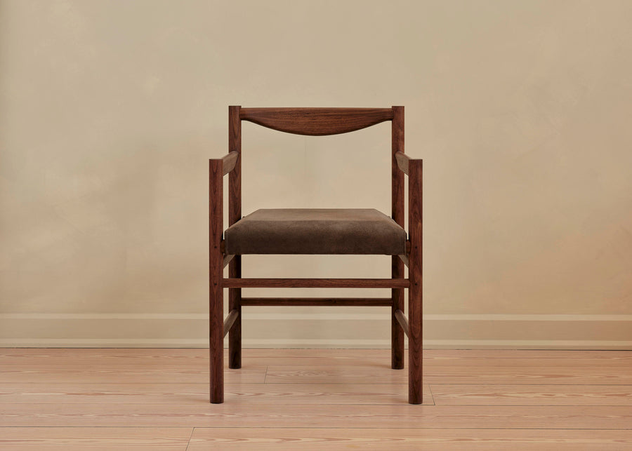 RANGE ARM CHAIR