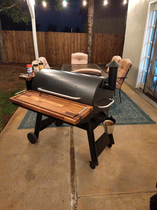 Traeger Pro 34 Pellet Smoker Grill