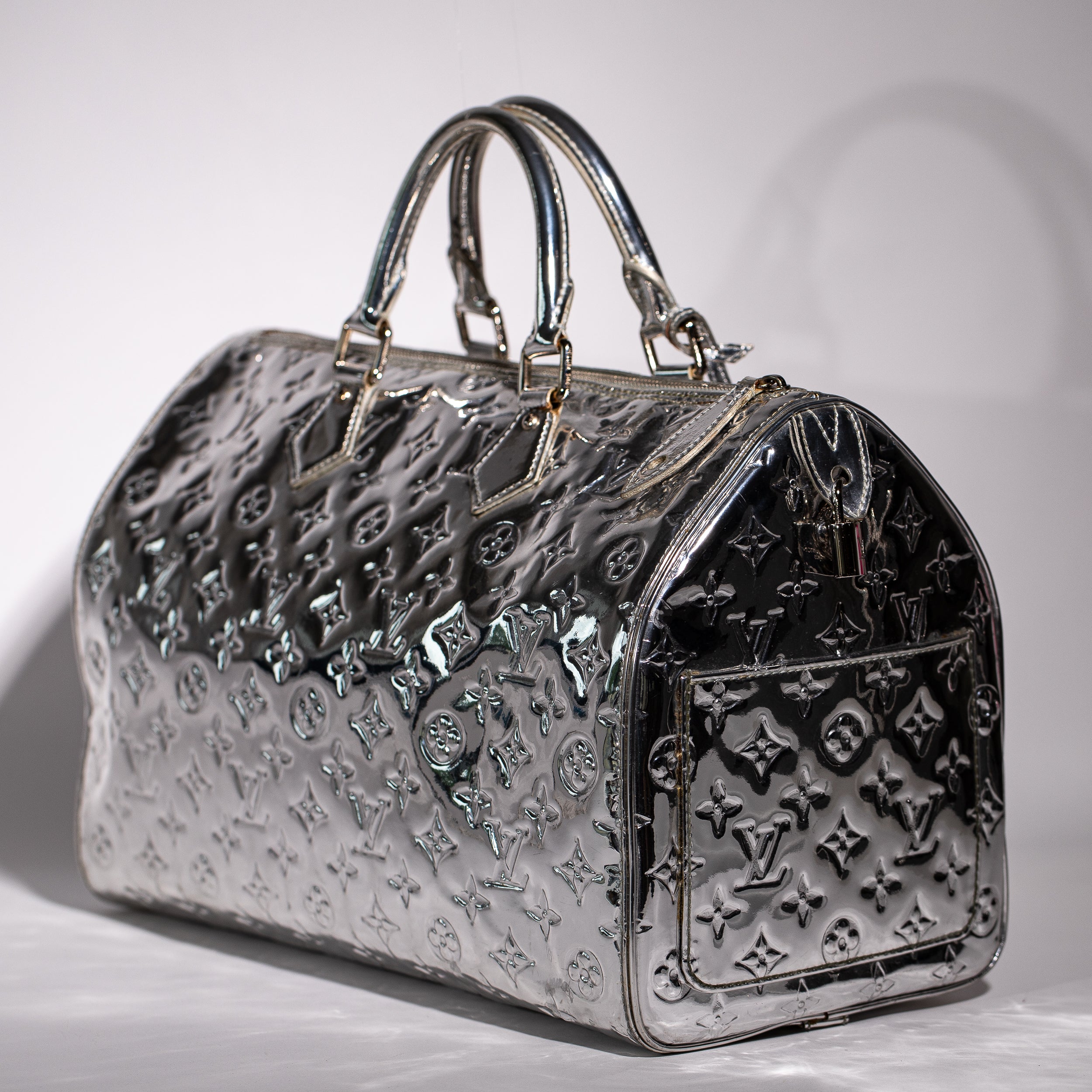Túi Louis Vuitton Coussin BB Bag Silver M59599  Centimetvn