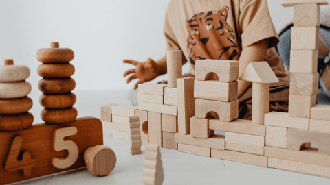 Benefits of playing with building blocks for kids
