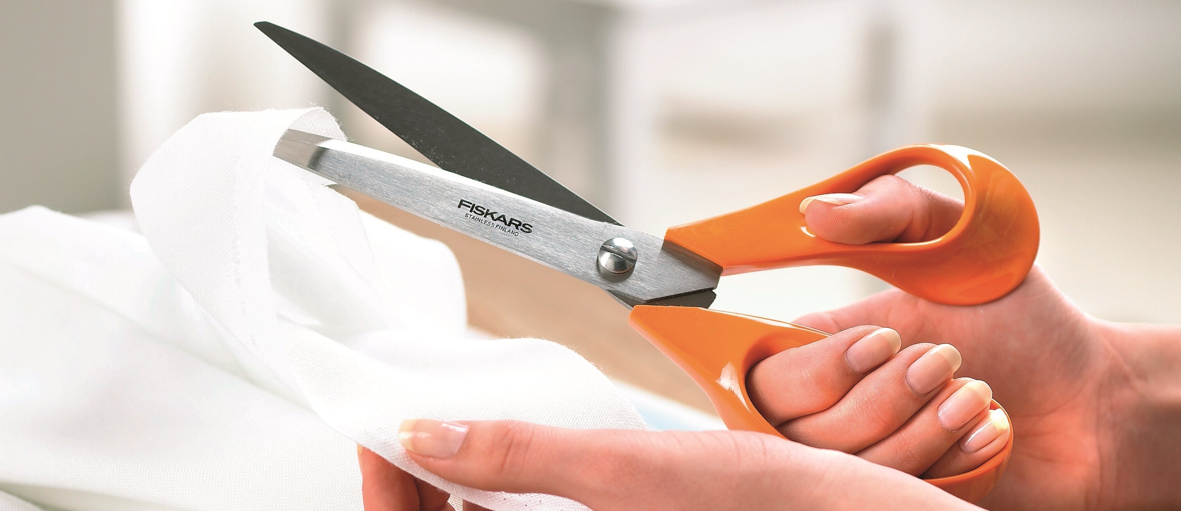 Fiskars 8 Heavy-Duty Cutting Pinking Shears Scissors Zig Zag Orange handle