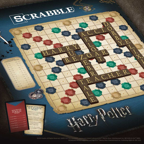 HARRY POTTER SCRABBLE Board Game