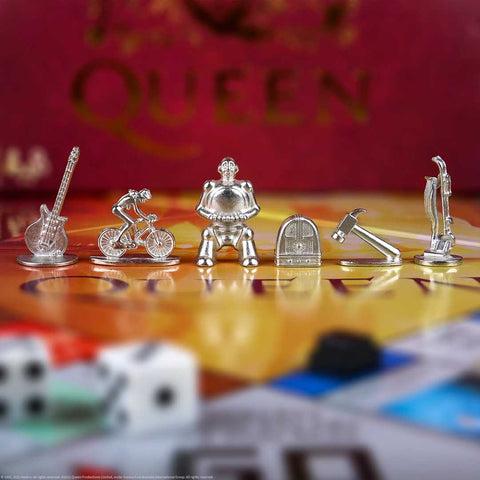 Queen-Monopoly_photo_Tokens_square