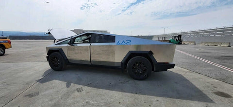 Tesla Cybertruck side view