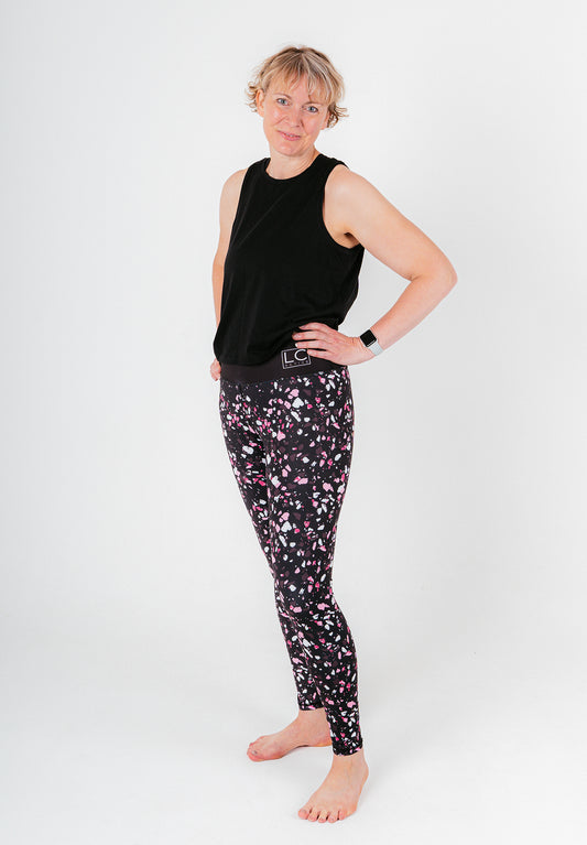 Crackled Black Gym Leggings With Pockets