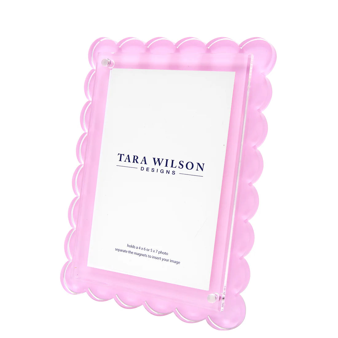 Tara Wilson Designs Scallop Frame 5" x 7"