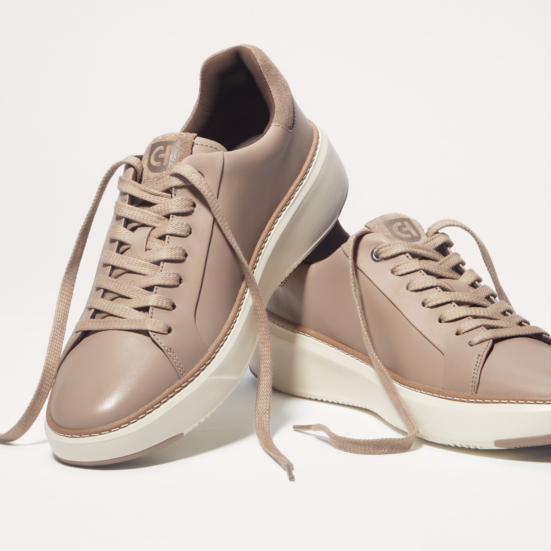 Cole Haan Grandpro Topspin in gold