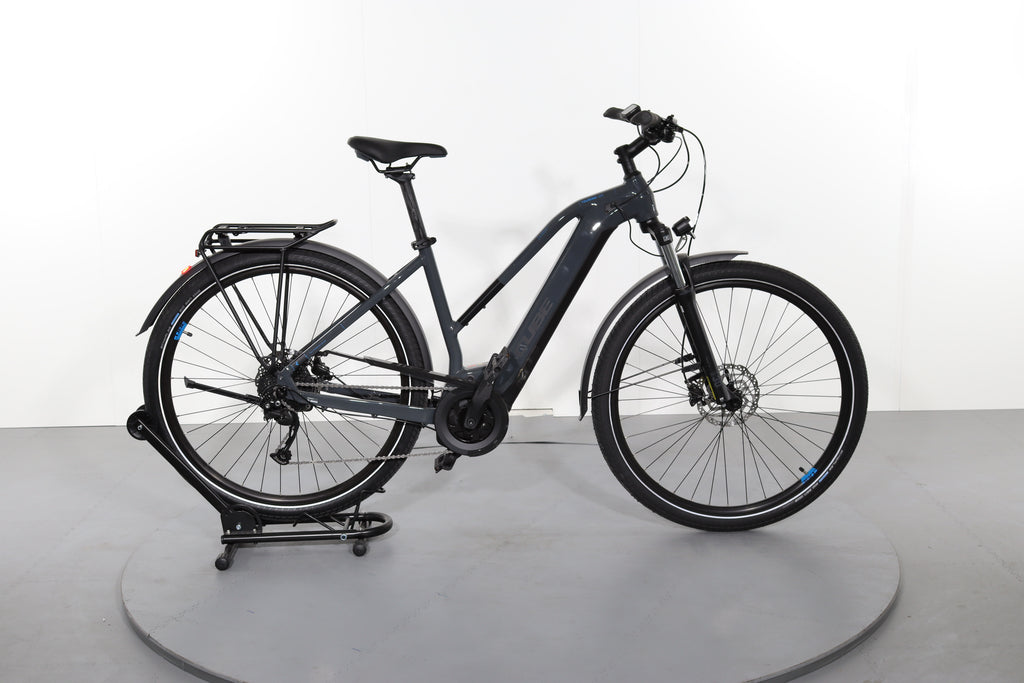 Elektrische fiets Cube Touring Hybrid gereviseerd