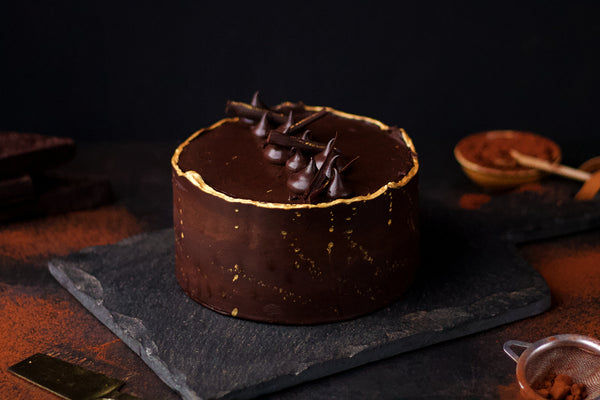 Dark chocolate cake