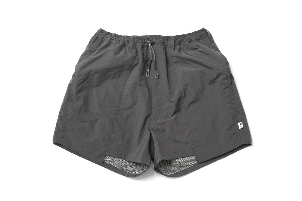 COMFY ACTIVITY SHORTS CMF 2020 SS KHAKIショートパンツ - TONFERREIRACOM