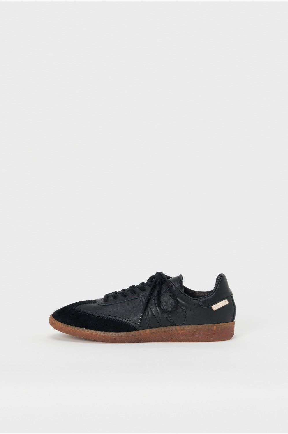 Hender Scheme citizen trainer