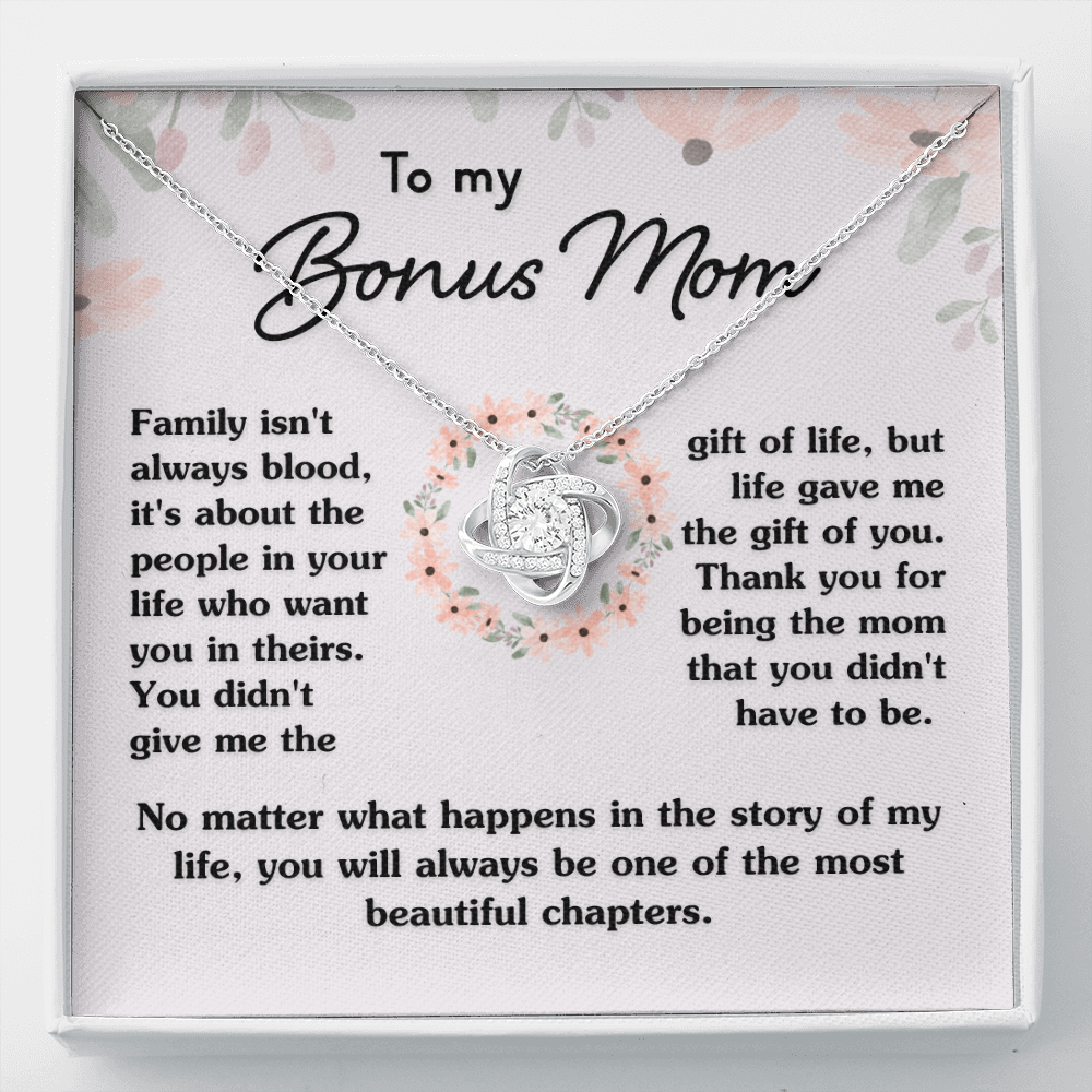 Best Bonus Mom Thank You For Being So Giving Of Your Heart Tumbler For Your  Beloved Bonus Mom, Name And Character Can Be Changed