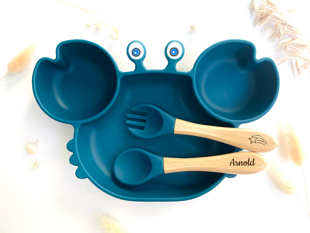 TASTY Set assiette couverts bavoir en silicone pour bébé Bleu Baleine -  Équipement et accessoires bébé 0-23 mois - Puériculture - Enfants, jouets  et jeux