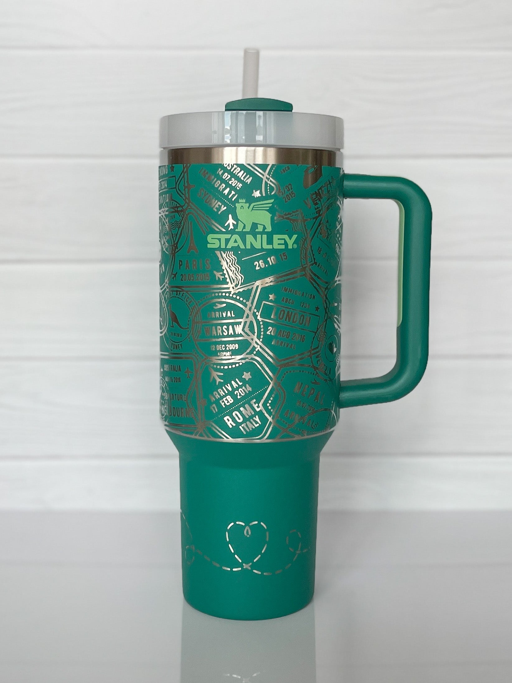 Tinkerbell Cup 40 Oz Disneytinker Bell Castle Glitter Pattern 40Oz  Stainless Steel Stanley Tumbler With Handle And Straw Lid Dreams Are  Forever - Laughinks