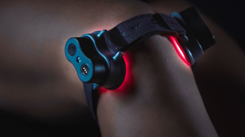 An image of Move +Pro red light therapy device by Kineon used to alleviate knee pain and/or arthritis.