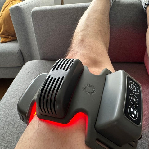 red light therapy being used in knee