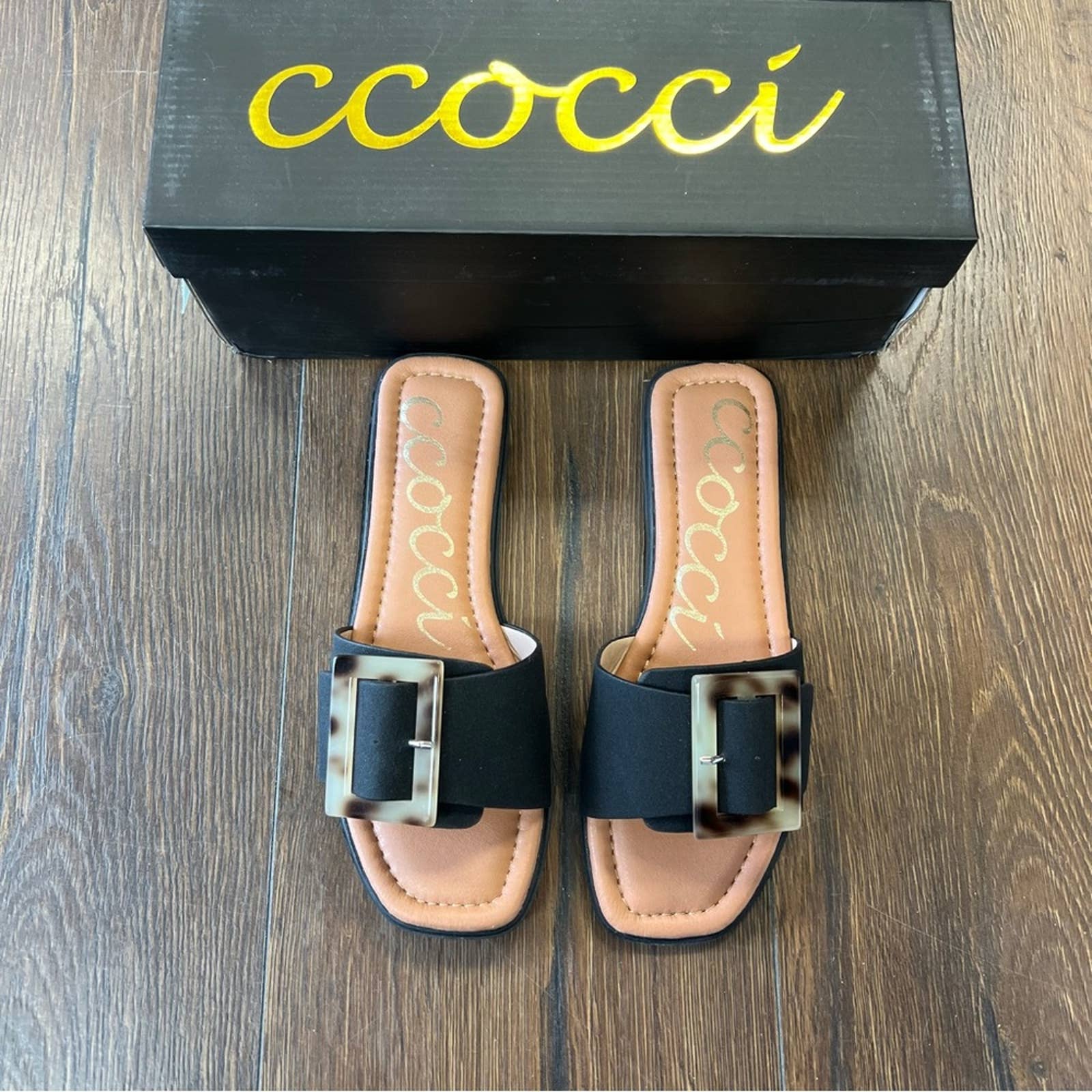 🆕 Ccocci leopard thermal knit cross cross sandal SZ 6.5