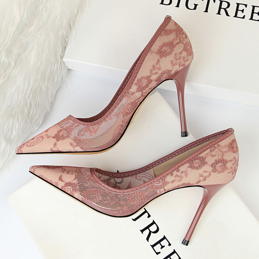 Europe and America sexy slim high-heeled shoes women's shoes stiletto heels shallow pointed mesh hollow lace shoes