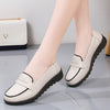 New Flat Shoes Woman Soft Women Casual Shoes Genuine Leather Platform Flats Shoes Slip on Loafers Plus Size Women Shoes