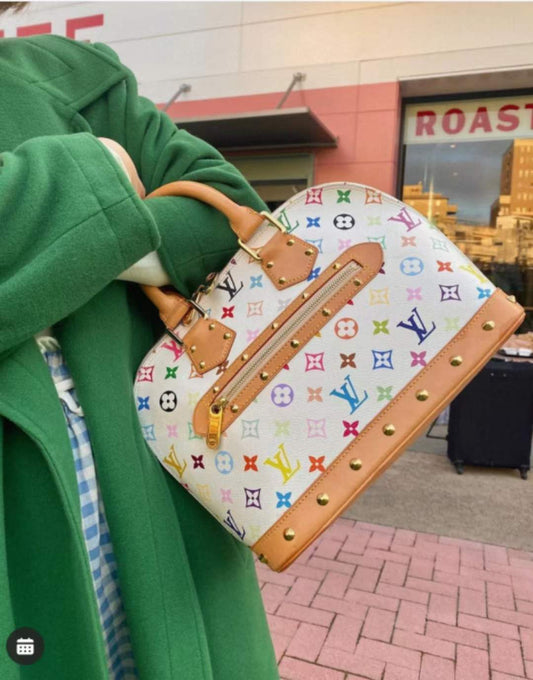 Pre-loved Louis Vuitton x Murakami Limited Edition Monogram Multicolor –  Vintage Muse Adelaide