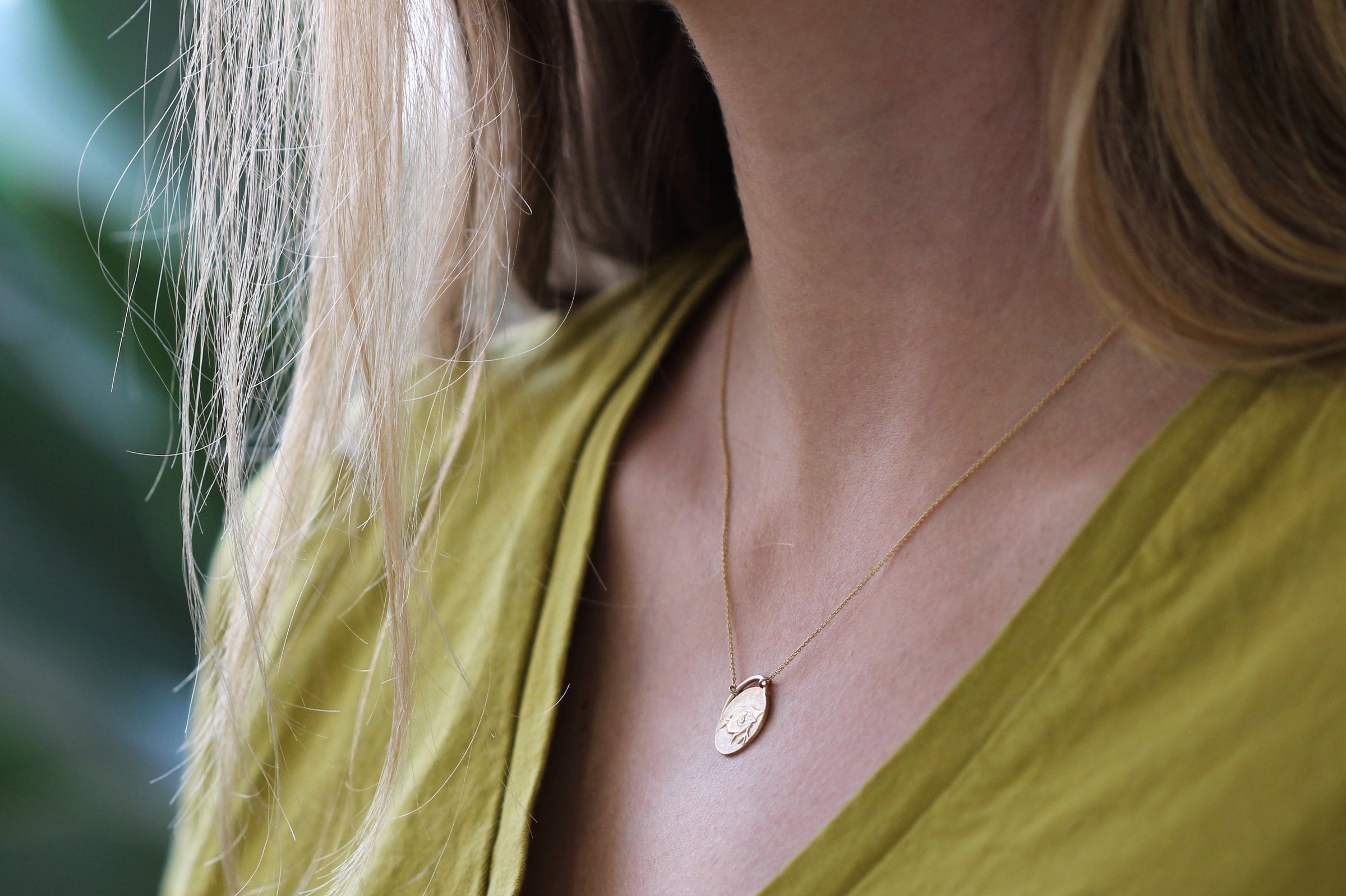 Gold Bird Necklace – ARTEMER