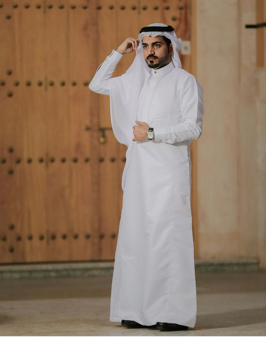Classic Red and White Saudi style Shemagh/Keffiyyah Arab Men's