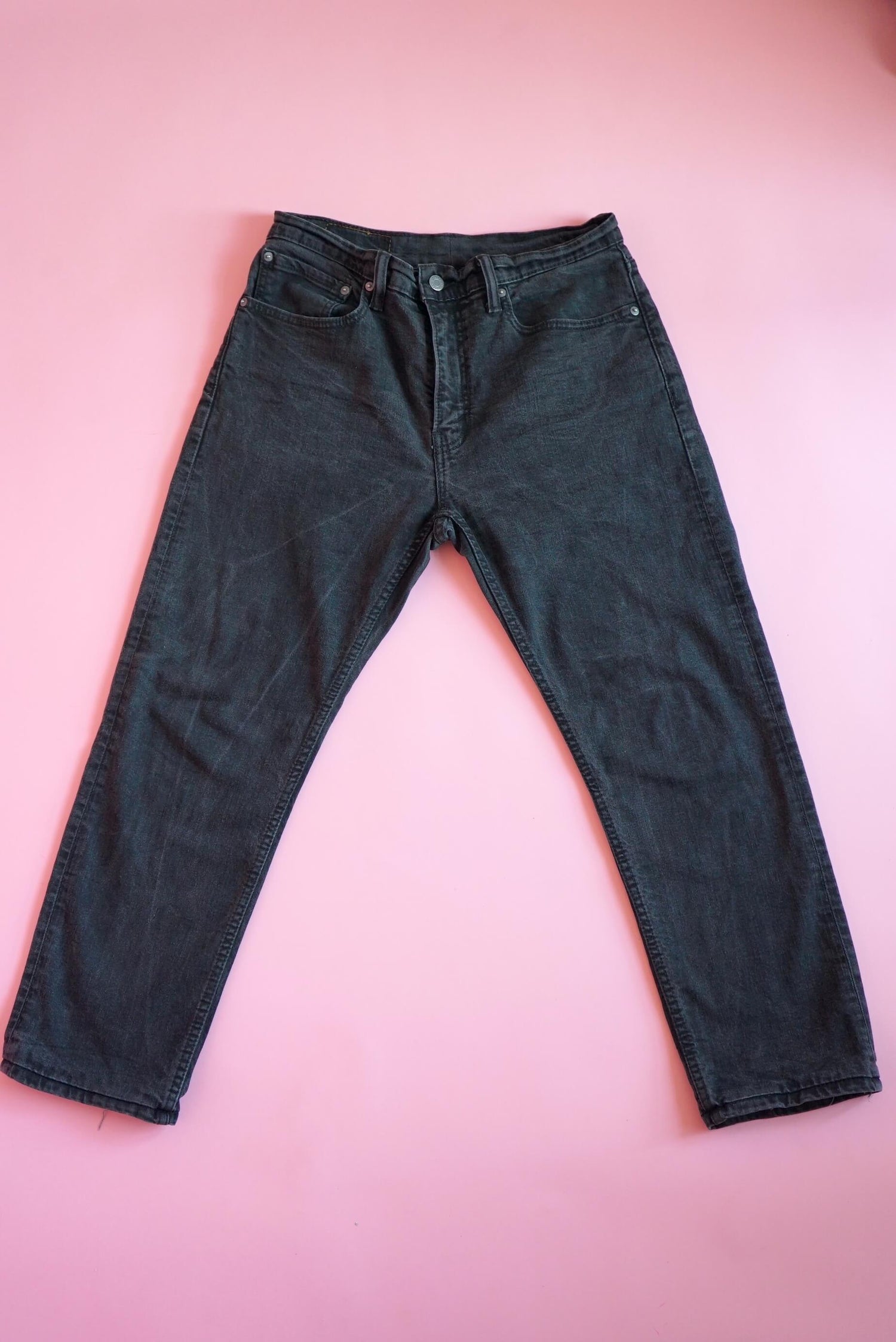 Levi's 502 Vintage W32/33 Black Faded Ankle Length Jeans – Idee Vintage