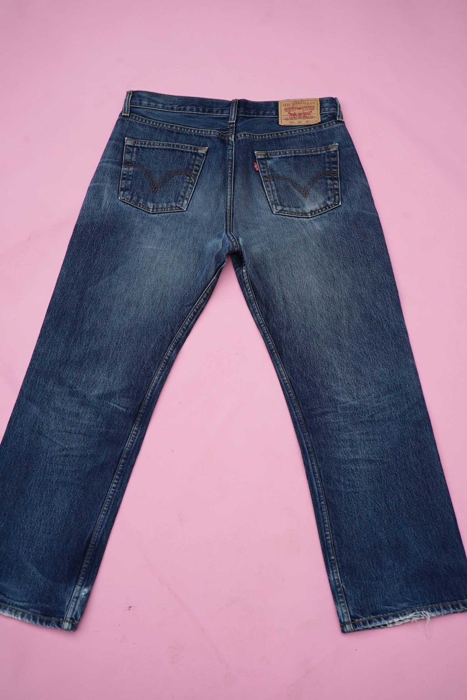 Distressed Vintage Levi's 751 Jeans W34 Dark Blue – Idee Vintage