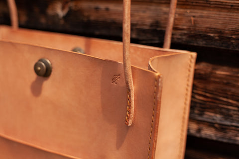 Ledertasche, Tasche aus Leder Unikat Tasche handgenäht aus Naturleder von der Jz Ledermanufaktur