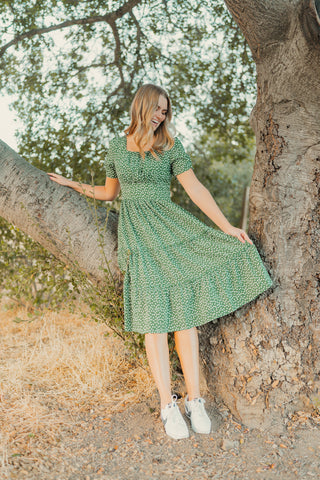 Trendy or Churchy? Both! 8 Cute Church Outfits To Try – Poet Dresses