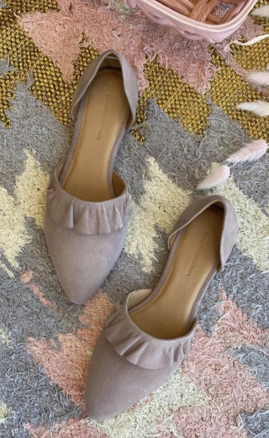 Se Copenhagen Shoes Loafers / Ballerina - New Romance Suede - Beige hos Fashionbystrand