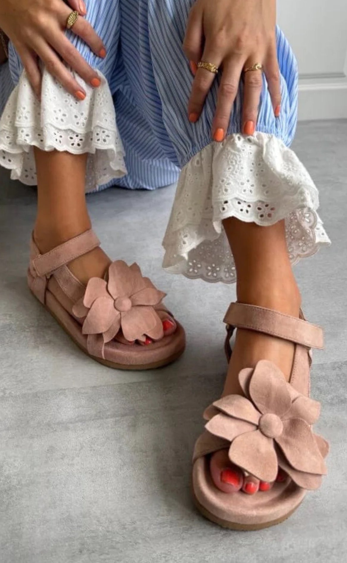 Se Copenhagen Shoes Sandaler - My Flowers - Papaya hos Fashionbystrand